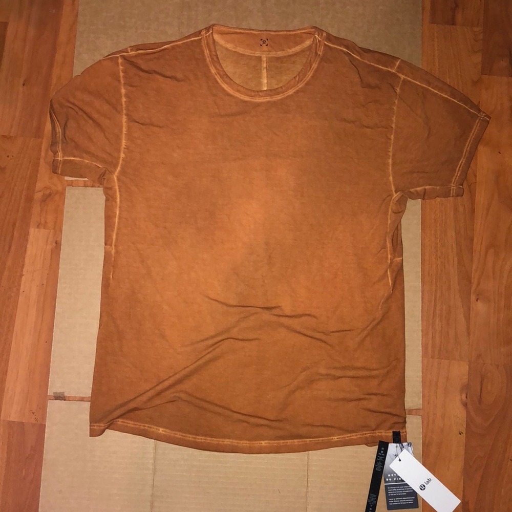 Lululemon saffron yellow activewear shirt M mens